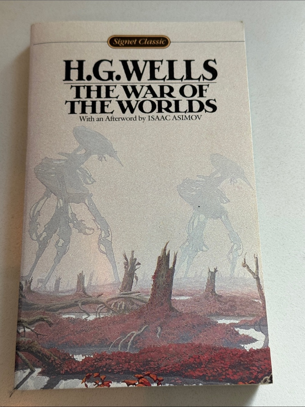 H.G. Wells The War of the Worlds Paperback - vintage 1986 signet edition